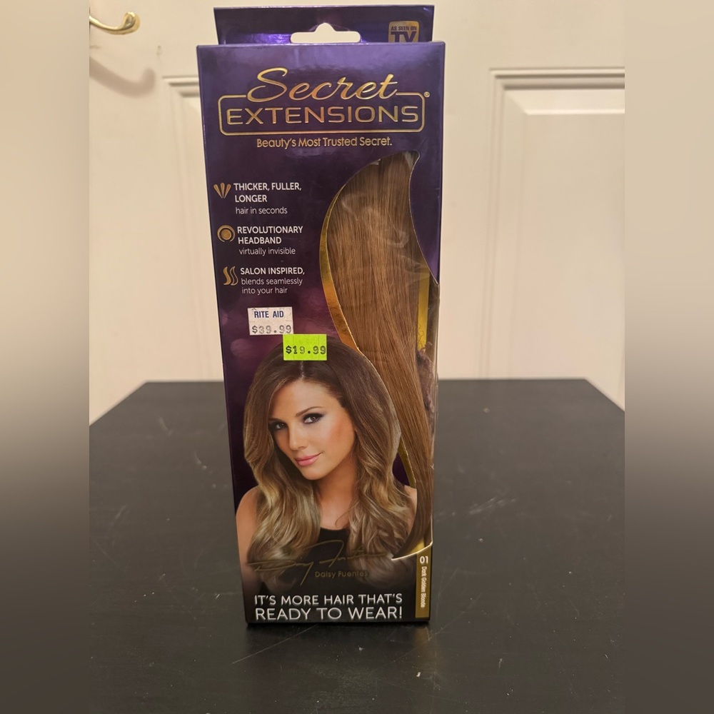 01 Dark Golden Blonde  Secret Extensions Hair Extensions Daisy Fuentes Headband